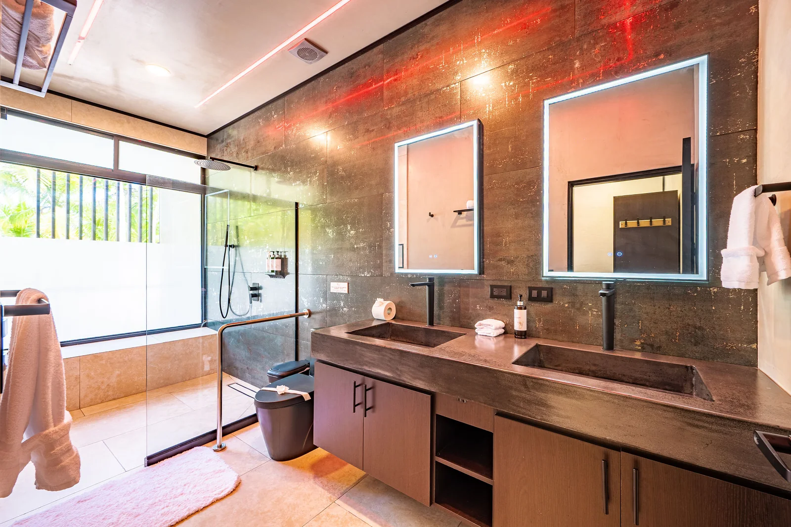 Ensuite bath with double vanity and walk-in shower